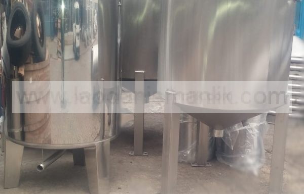 Karıştırıcı – 1 tonluk restans ısıtıcılı motorlu karıştırıcı kazanlar – Paslanmaz Çelik – Özel İmalat